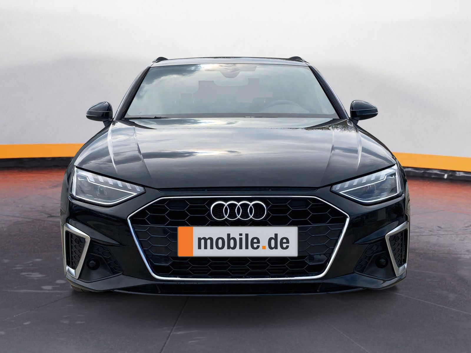 Audi A4 Avant 35 TFSI S line - Samsaru's Car Outlet