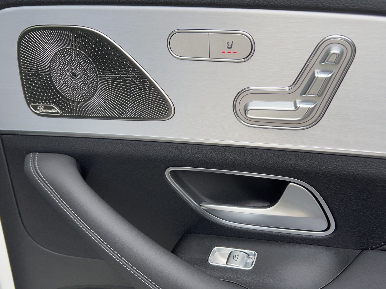 Mercedes-Benz GLE 450 4M AMG Distro PANO Airmati MLED Burm 360
