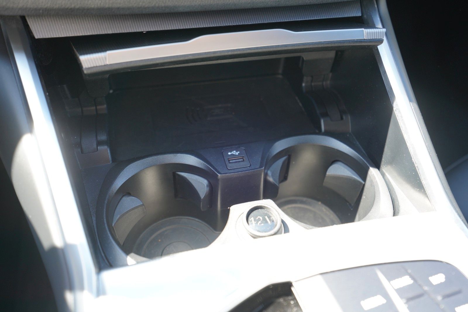 BMW 320d xDrive M Sport - Samsaru's Car Outlet