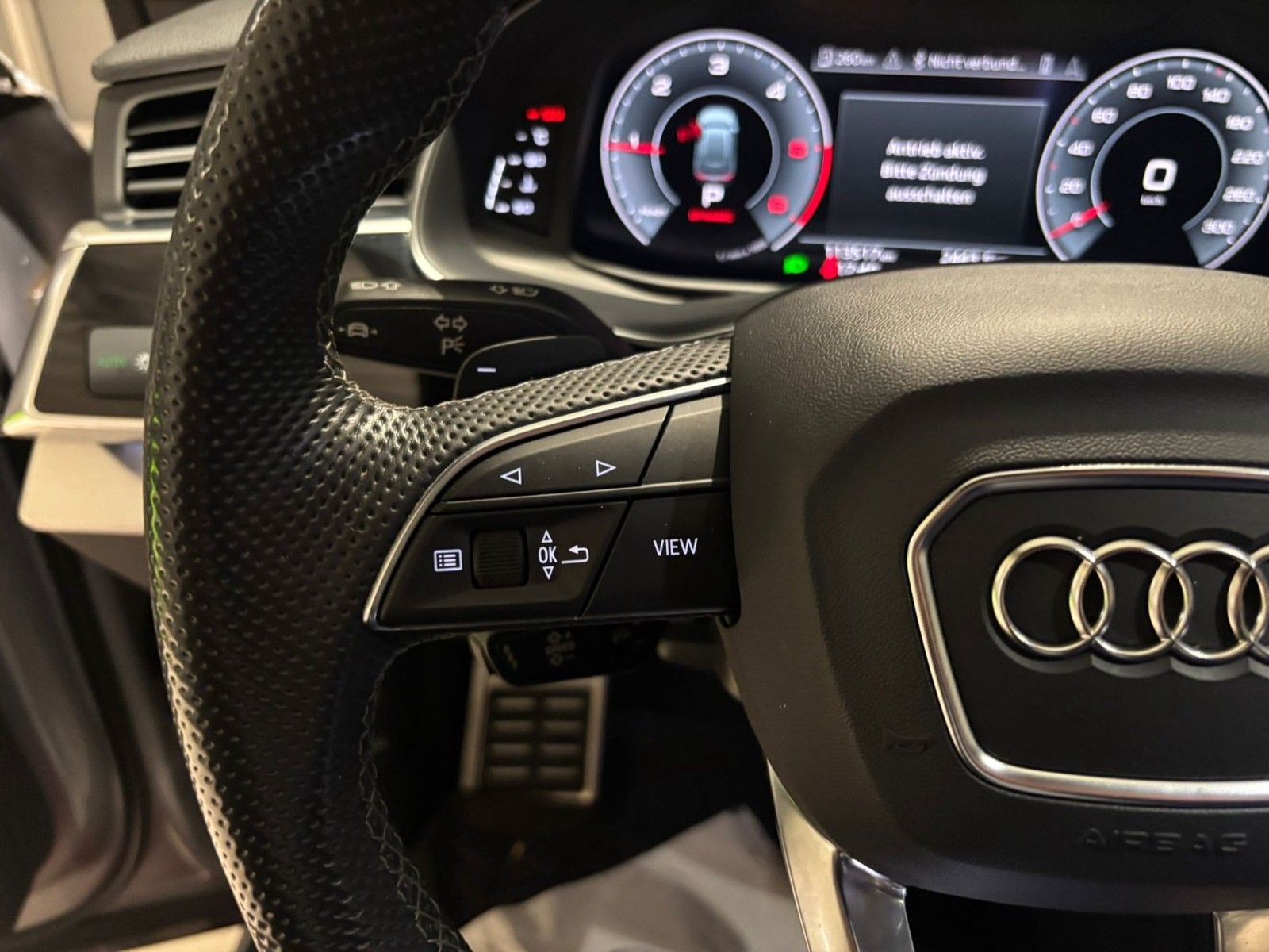 Audi Q8 50 TDI quattro S-LINE*AHK/STANDHEIZ.*
