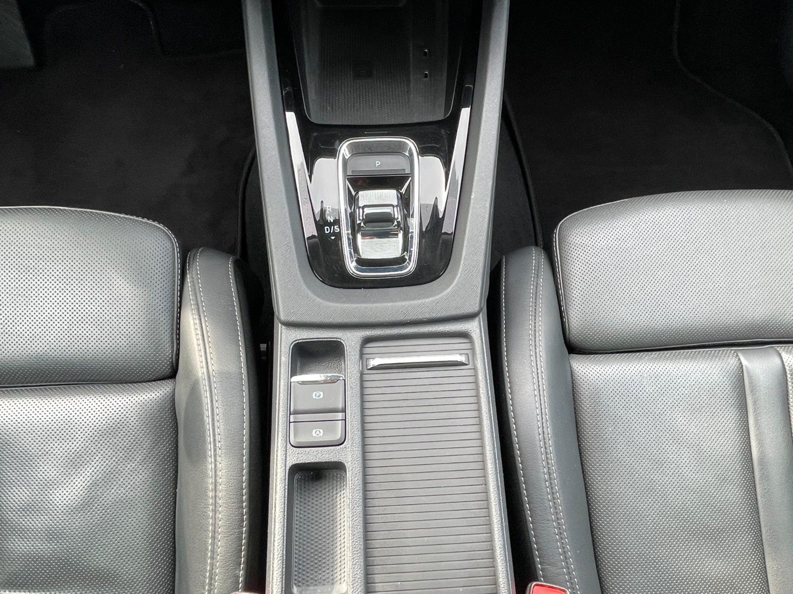 Skoda OCTAVIA Combi First Edition TSI iV - Samsaru's Car Outlet