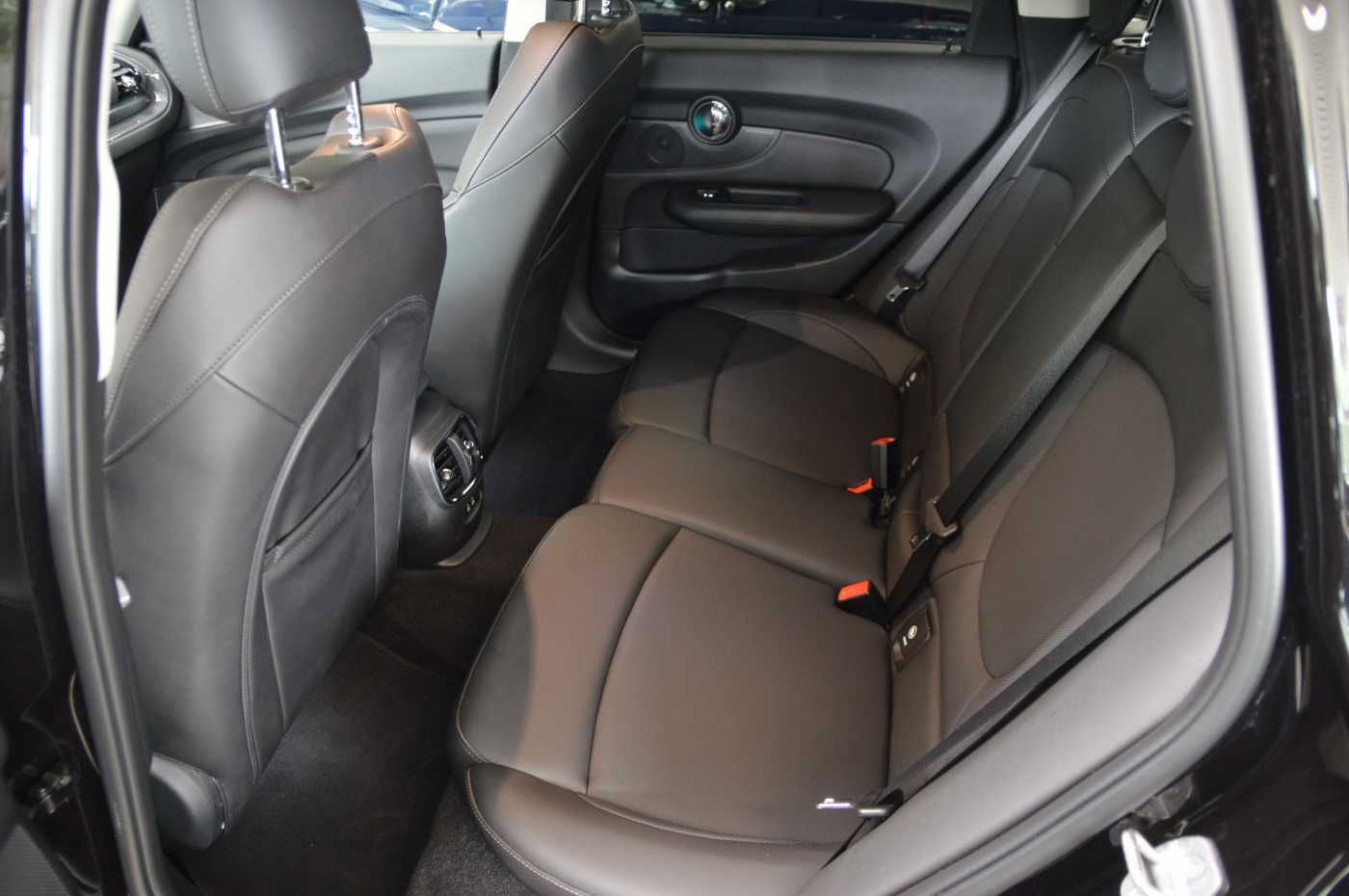 MINI CLUBMAN ONE - Samsaru's Car Outlet