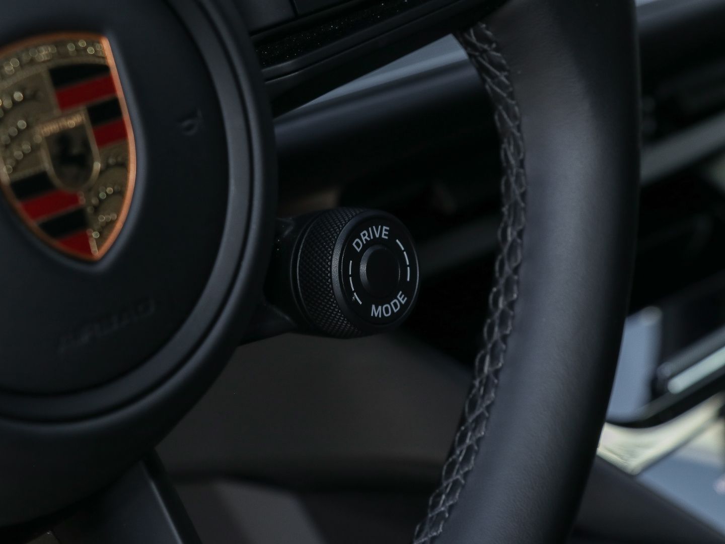 Porsche Cayenne E-Hybrid BOSE InnoDrive BOSE Surround-Vi