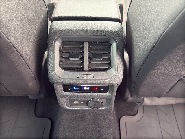 Seat Tarraco 2.0 TDI 4Drive DSG FR *7-SITZER*PANO* Sp