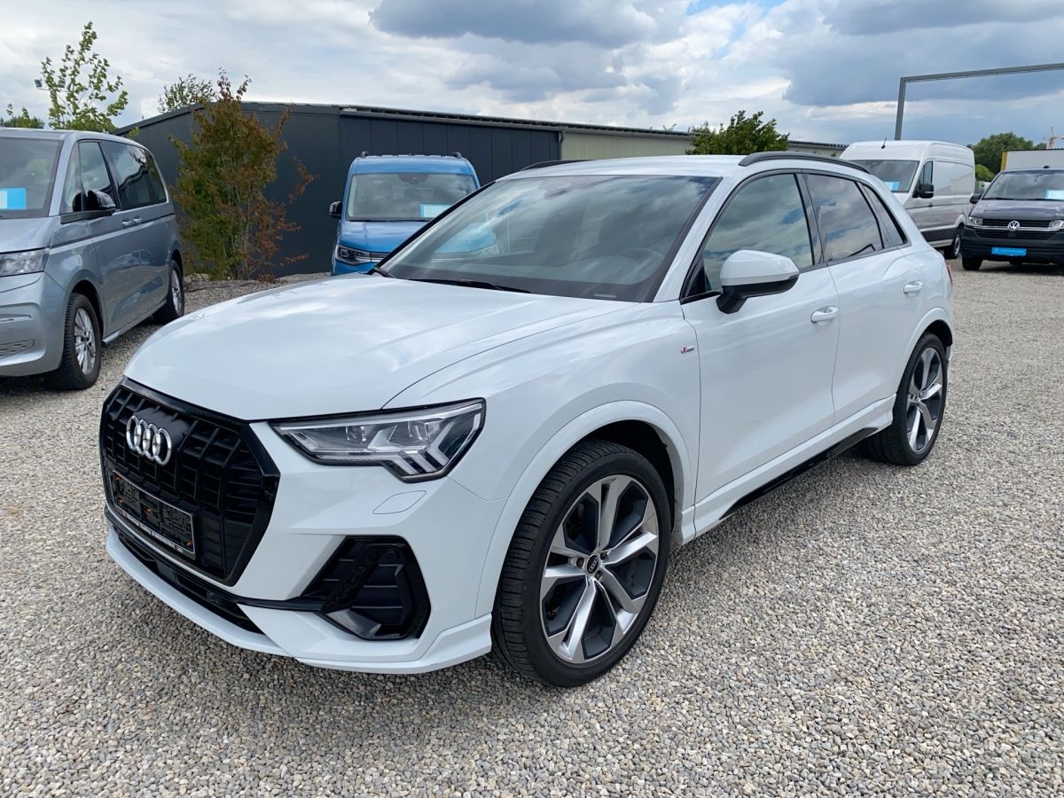 Audi Q3 S-line 45 TFSi qu. - Samsaru's Car Outlet
