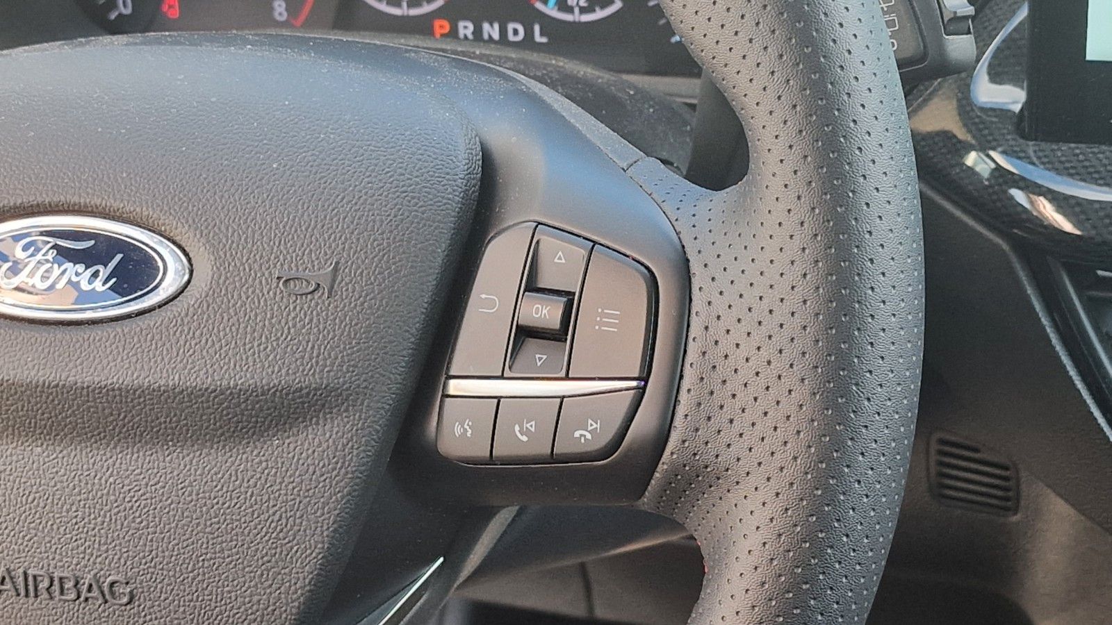 Ford Focus Turnier ST-Line|Autom.|Winterp.|FAP2|