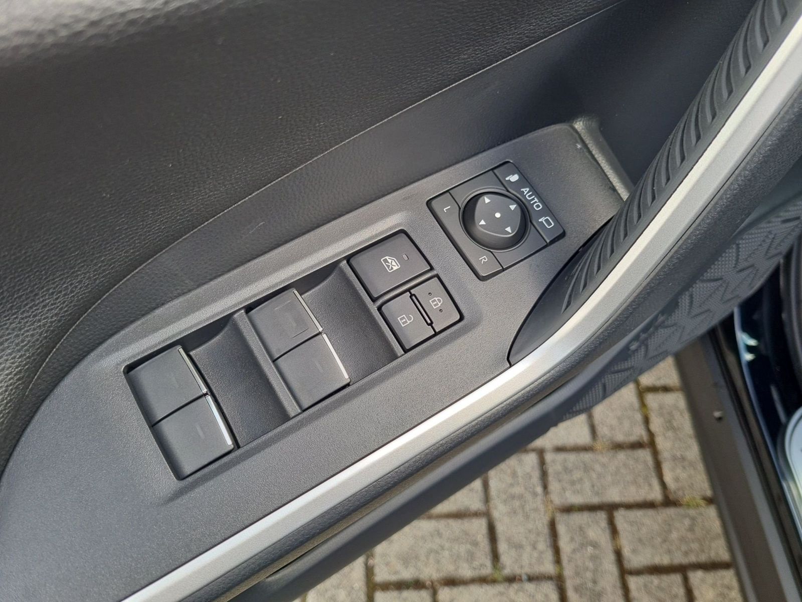 Toyota RAV4 2.5 Plug-In Hybrid Teamplayer ACC+LM+LED+Na