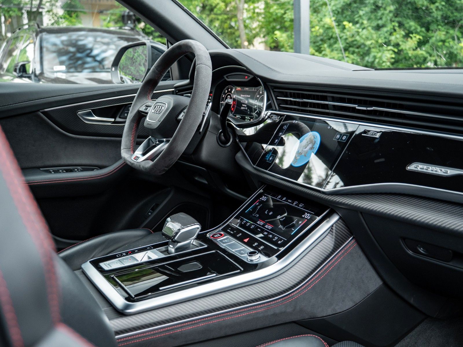 Audi RS Q8 4.0 TFSI quattro.MAXTON.B&O.LUFTFE.MATRIX