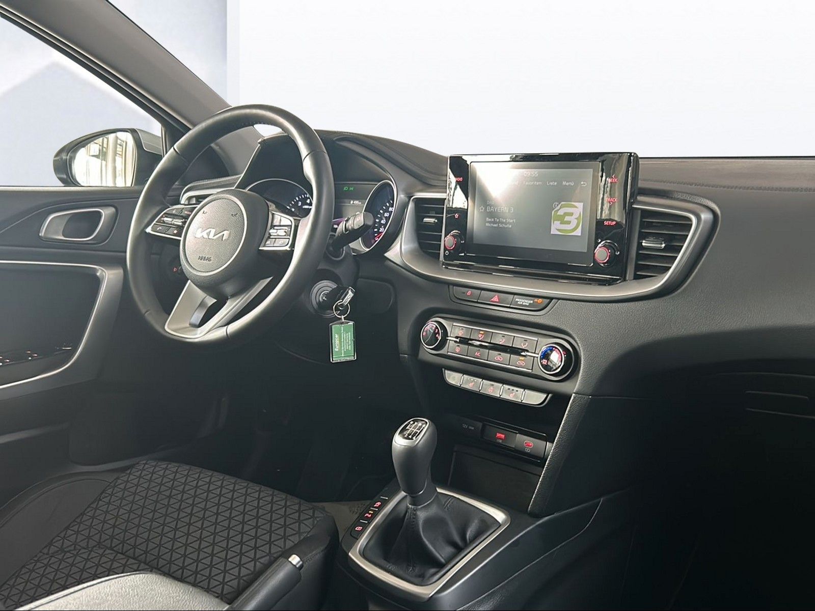 Kia Ceed 1.0 T-GDI Edition - Samsaru's Car Outlet