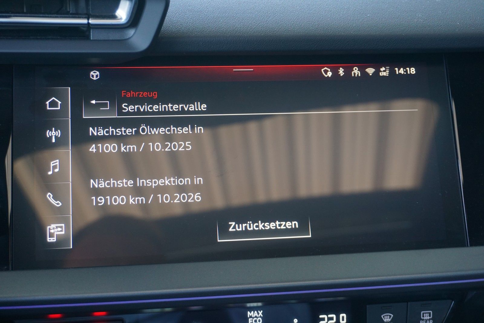 Audi A3 Sportback 35 TDI S line - Samsaru's Car Outlet
