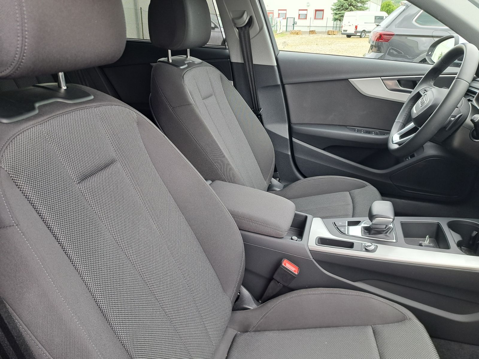 Audi A4 Avant 35 TDI - Samsaru's Car Outlet