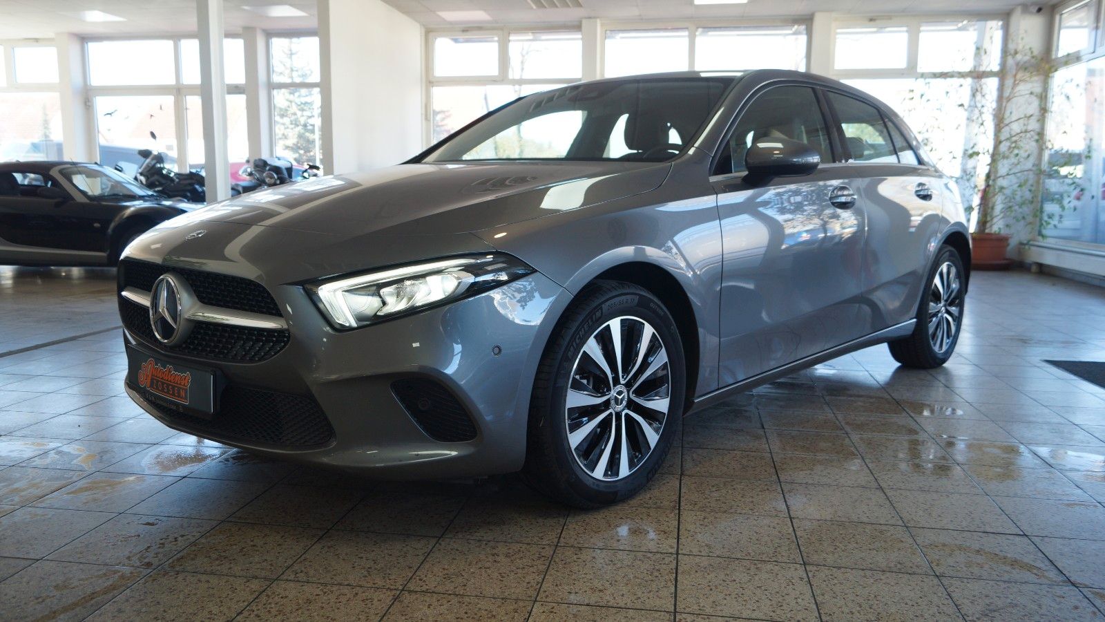 Mercedes-Benz A -Klasse A 250 e - Samsaru's Car Outlet