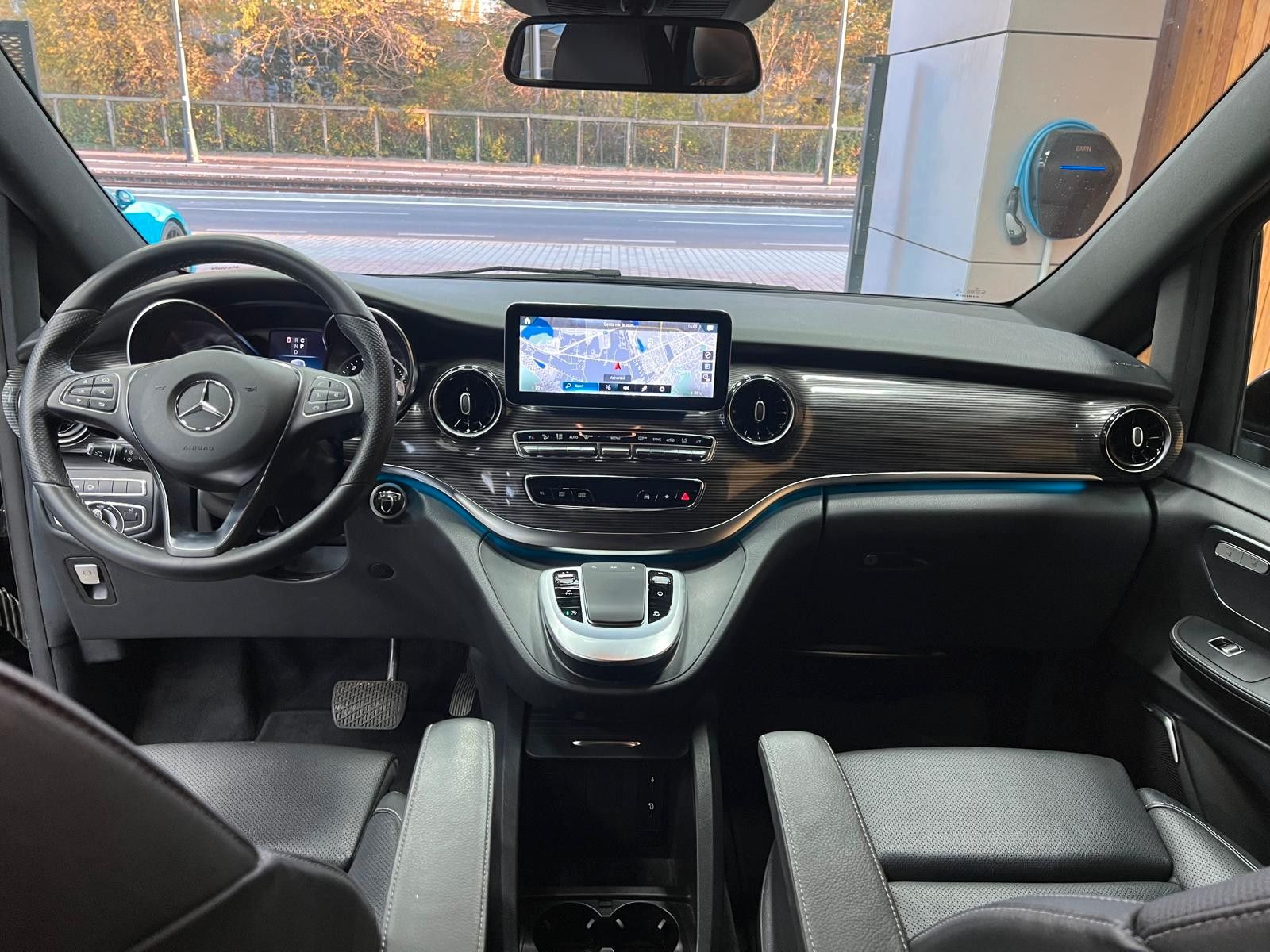 Mercedes-Benz V 250 d AVANTGARDE 4MATIC - Samsaru's Car Outlet