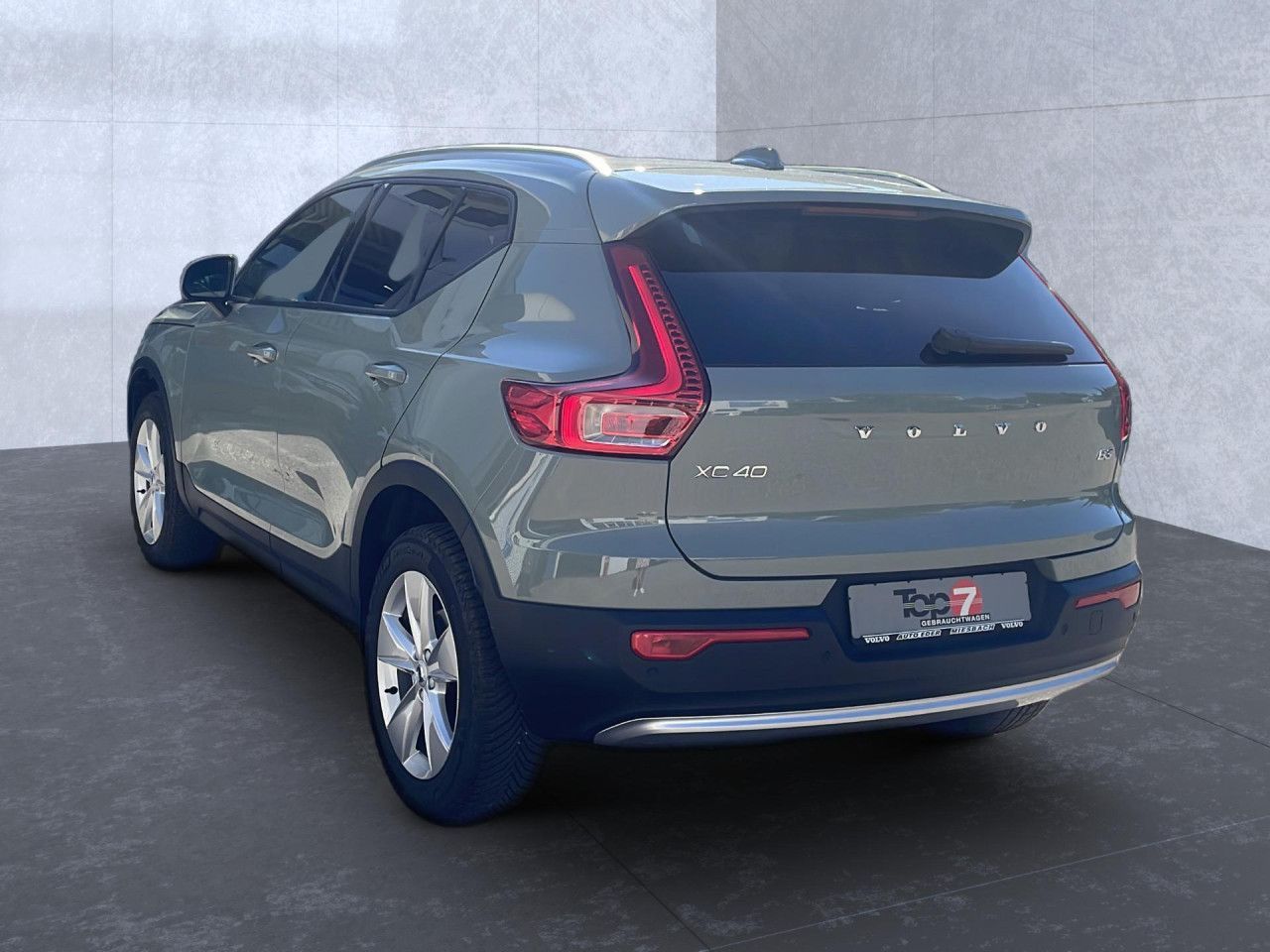 Volvo XC 40 Core 2WD Bluetooth Navi LED Klima