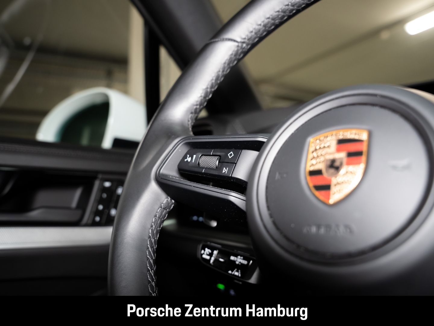 Porsche Cayenne E-Hybrid Pano PASM BOSE ACC 21-Zoll 360°