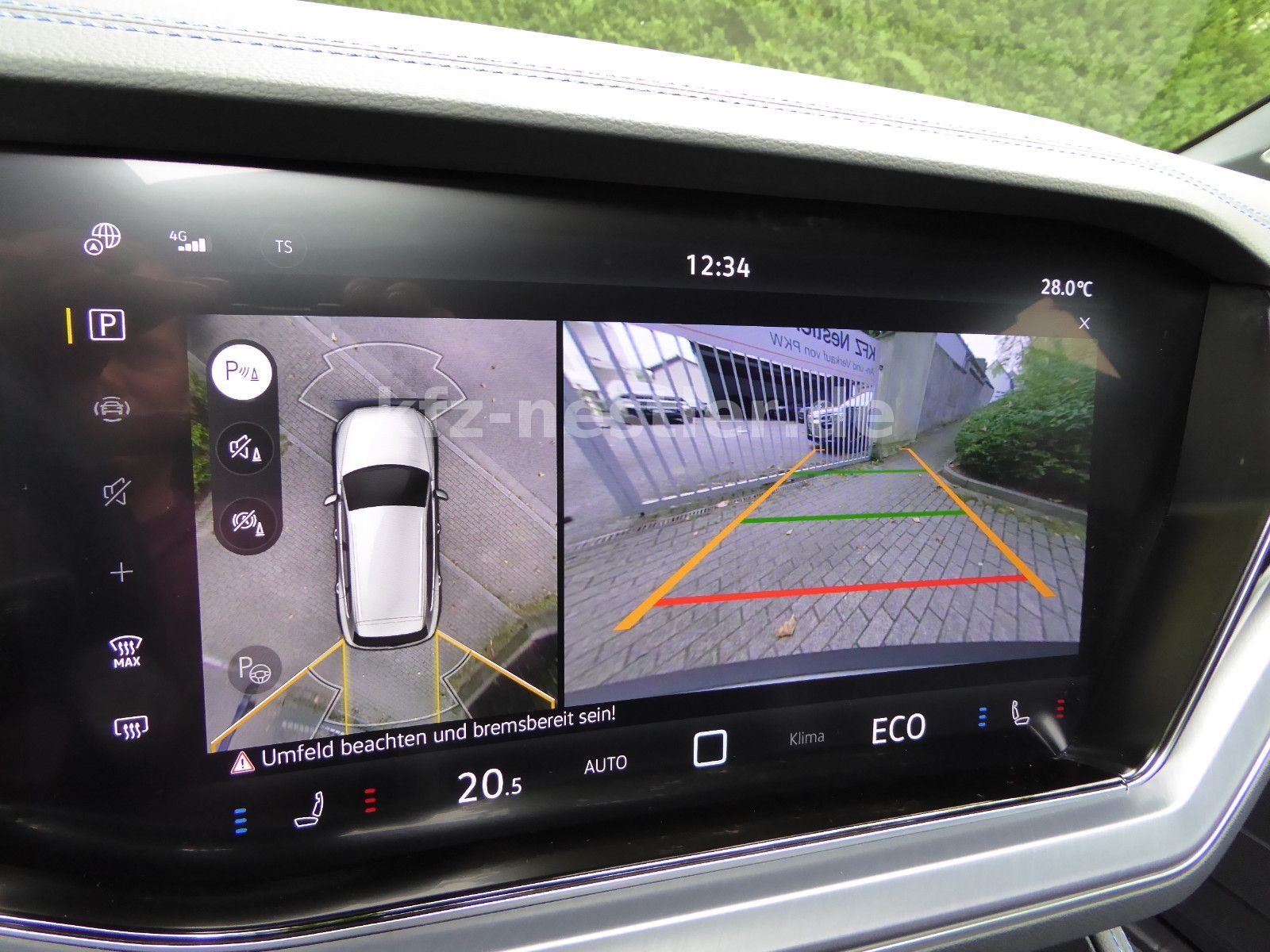 Volkswagen Touareg R e-Hybrid Pano/Puglia/AHK/HUD/ACC/Matt