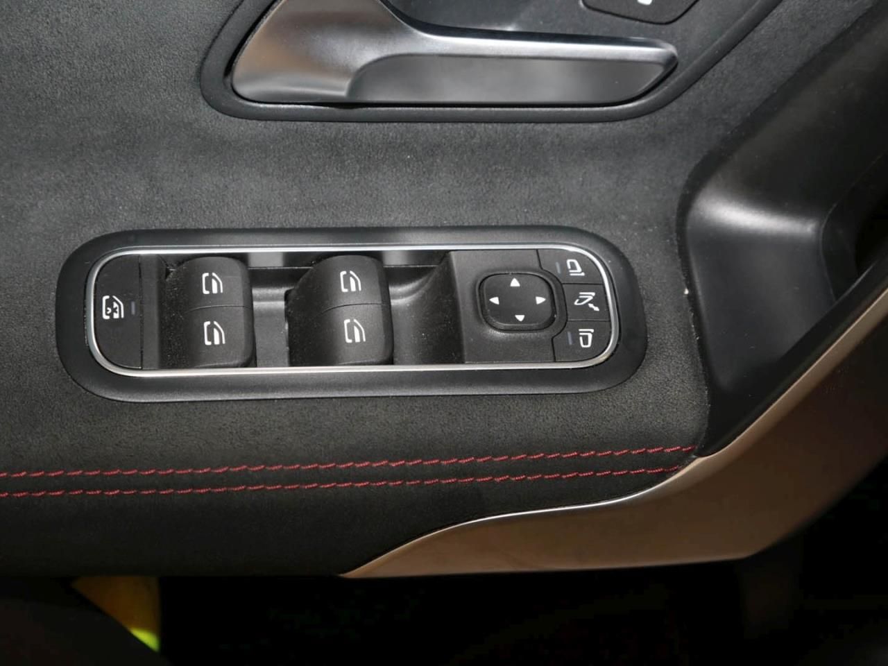 Mercedes-Benz CLA 35 AMG 4M - Samsaru's Car Outlet