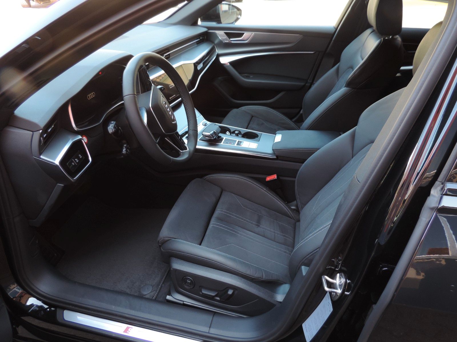 Audi A6 Avant 50 TDI quattro S line - Samsaru's Car Outlet