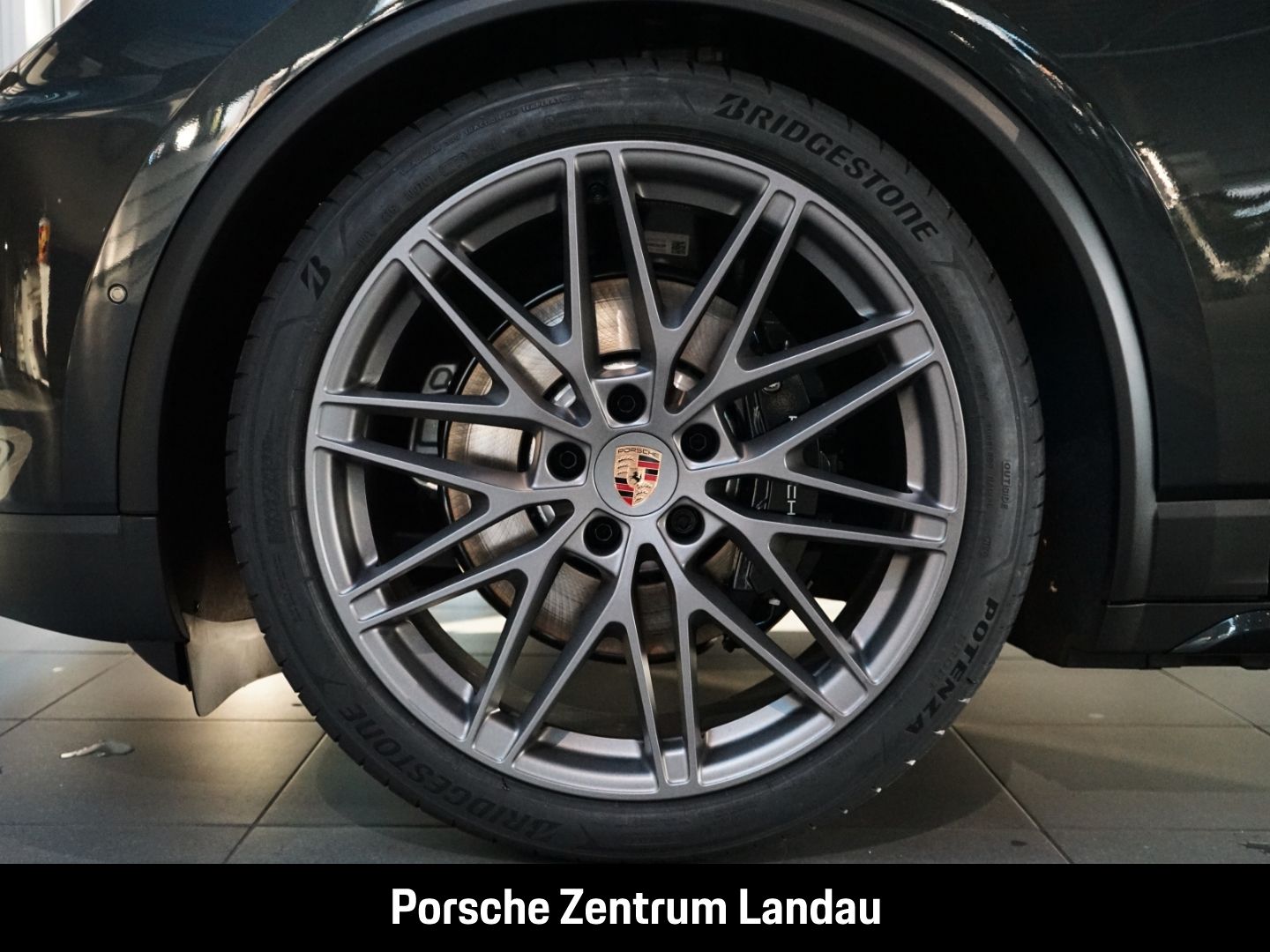 Porsche Macan 4S Burmester HA-Lenkung InnoDrive Head-Up
