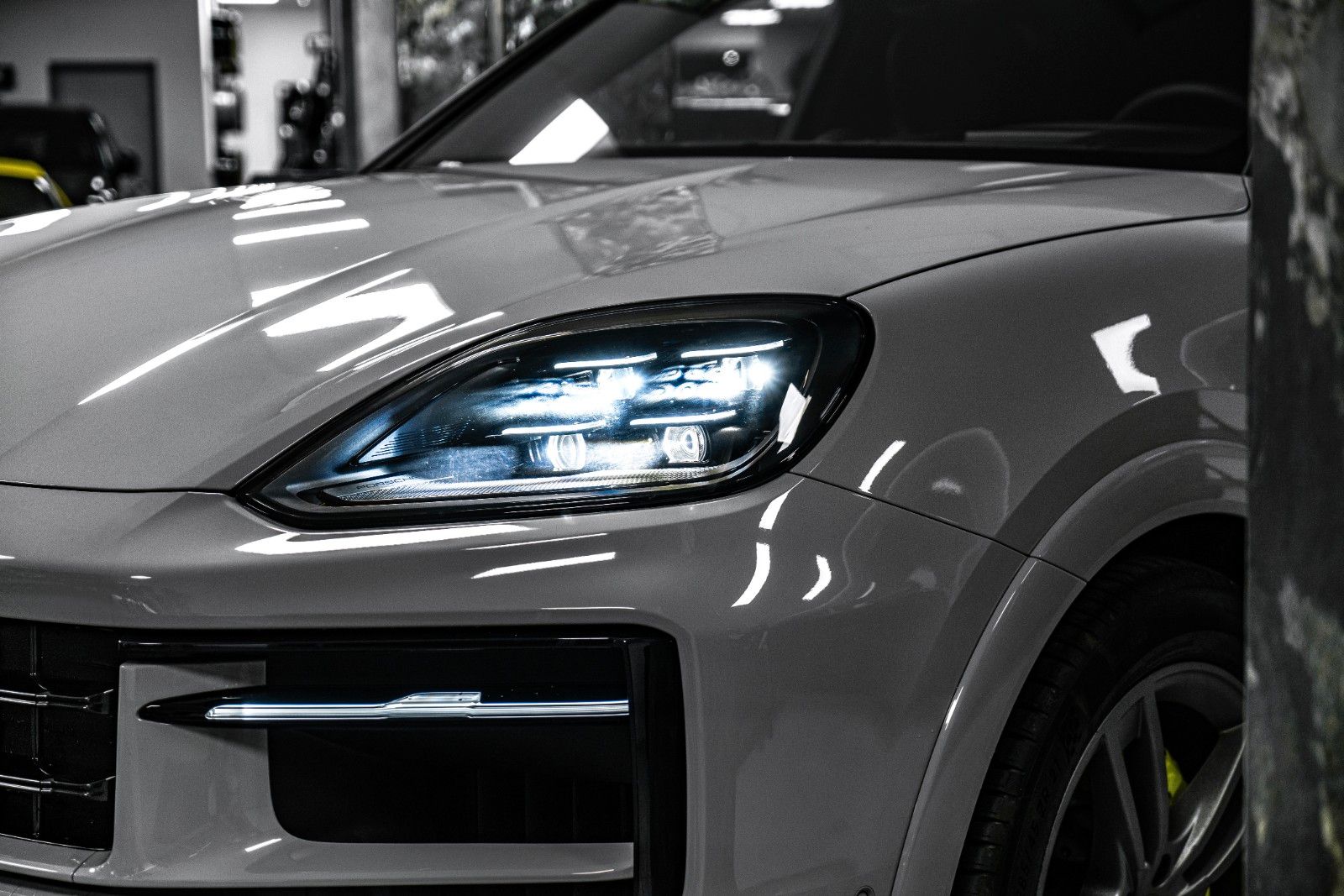 Porsche Cyenne E-Hybrid Coupe HUD/BOSE/TV/CHRONO/SPORT/