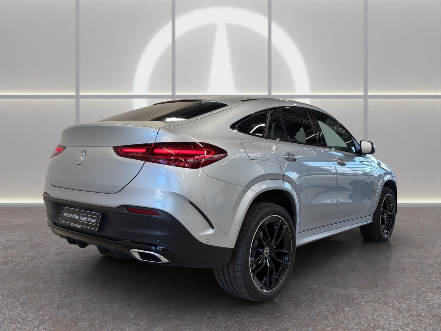 Mercedes-Benz GLE 450 d 4M AMG NIGHT+AIRM+AHK+STDHZG+PANO+360°