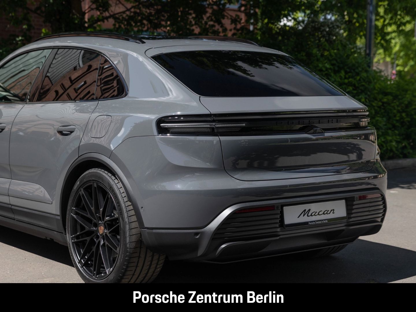 Porsche Macan 4S Burmester Rückfahrkamera Panorama LED