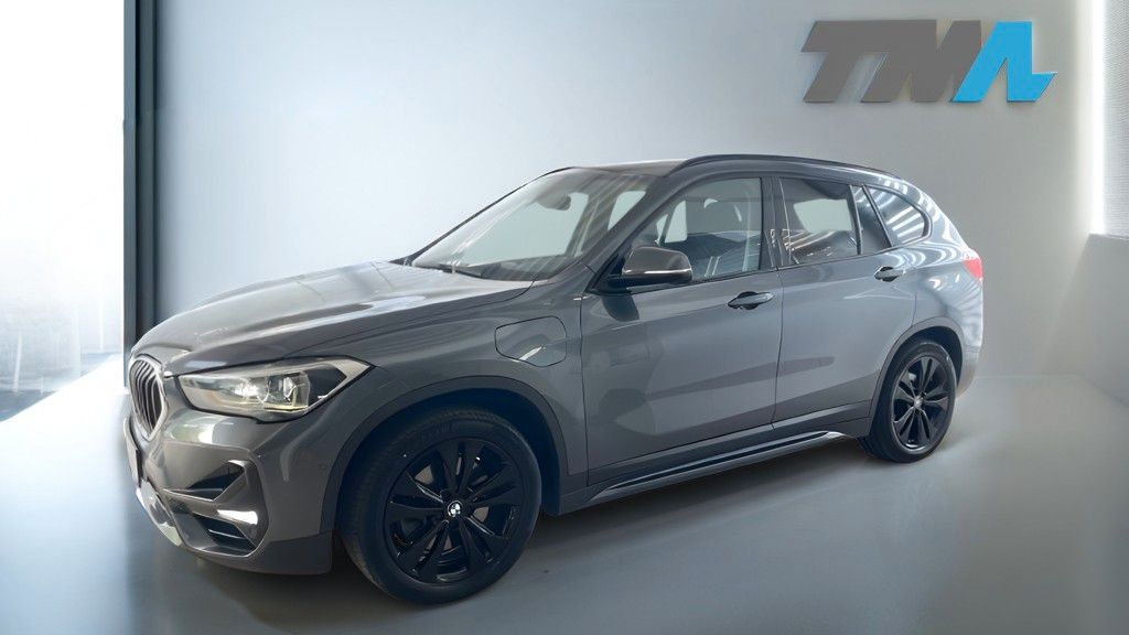 BMW X1 xDrive 25e Aut. Sport Line - Samsaru's Car Outlet