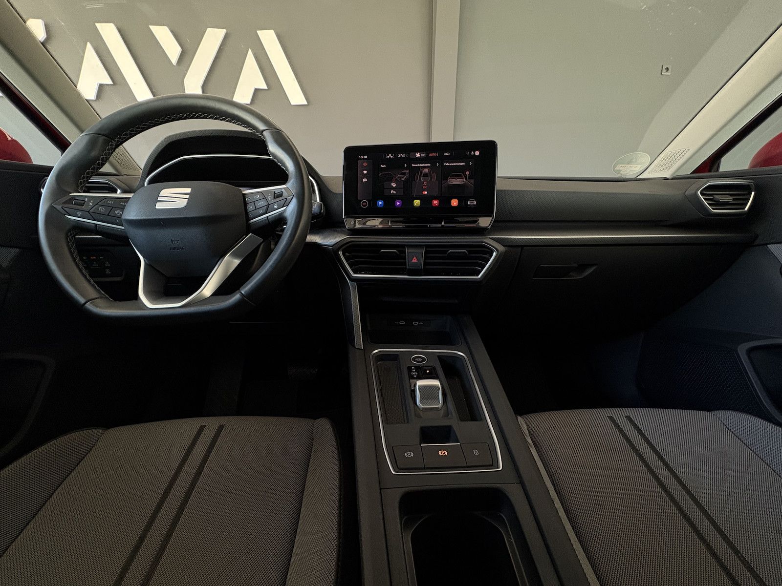 Seat Leon 1.0 eTSI Style - Samsaru's Car Outlet