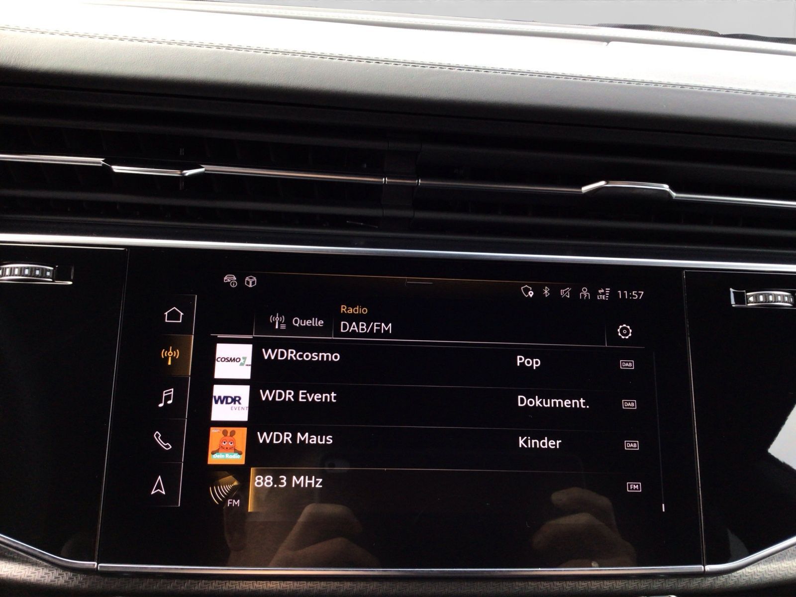 Audi RSQ8 TFSI Q MATRIX KAMERA BuO LM23