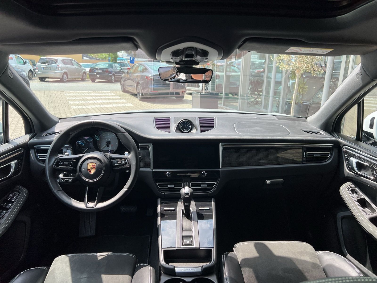 Porsche Macan GTS - Samsaru's Car Outlet