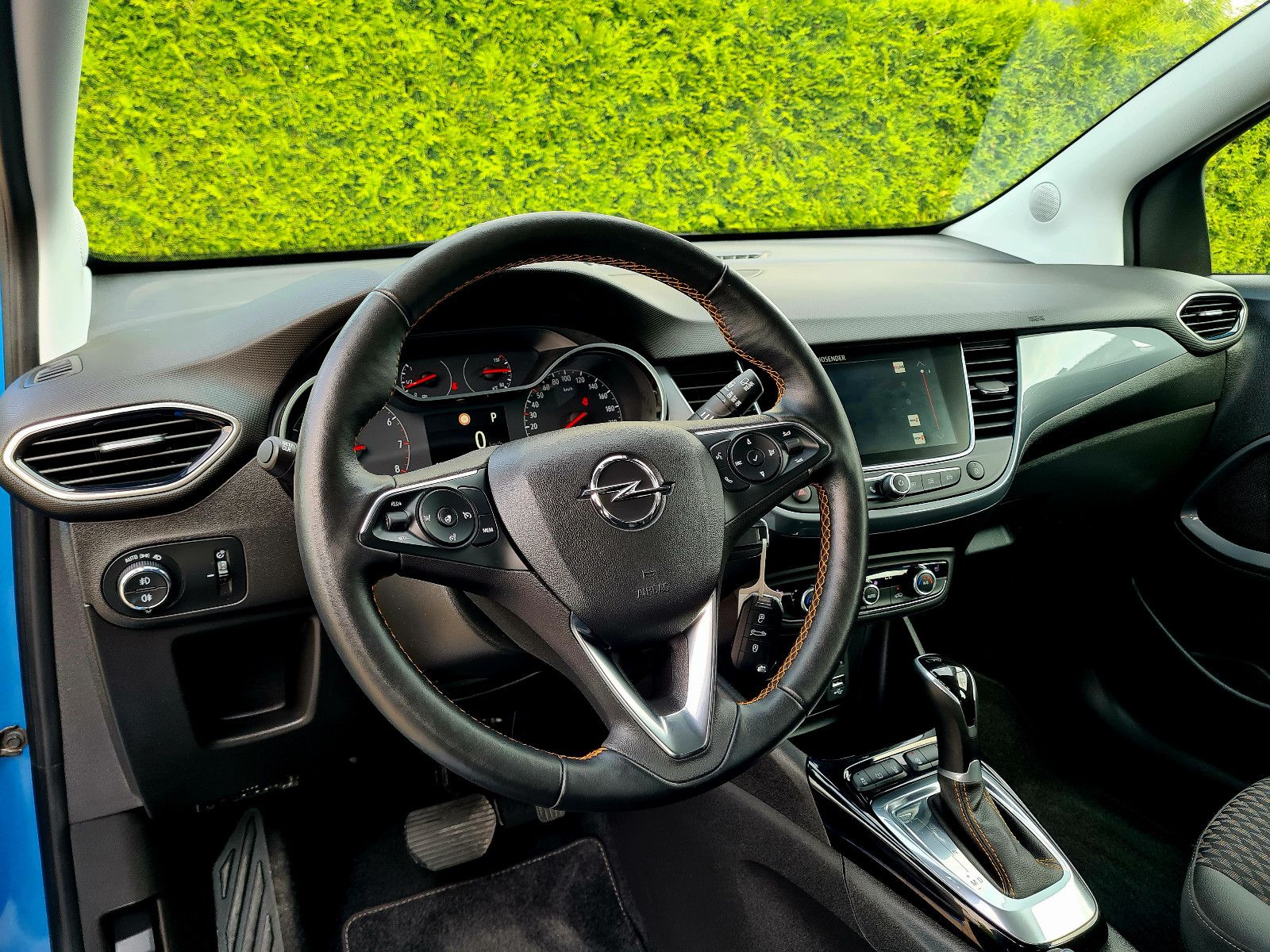 Opel Crossland Innovation - Samsaru's Car Outlet