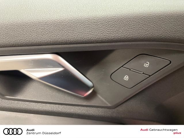 Audi A3 Sportback 40 TFSI e S tronic S-LINE LED PDC