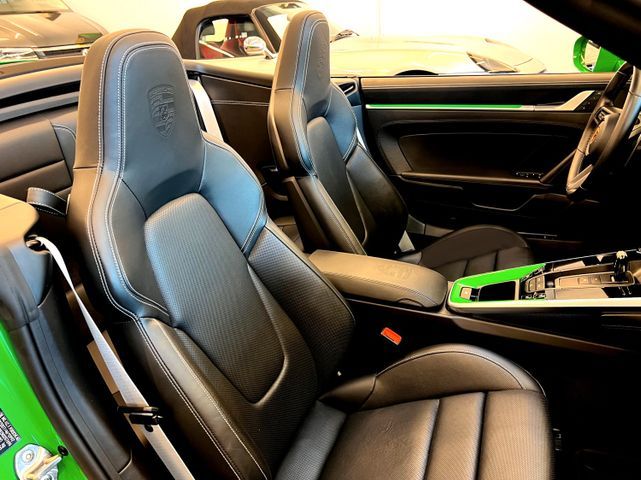 Porsche 992 Turbo S Cabrio Individual 12 M Approved 19%