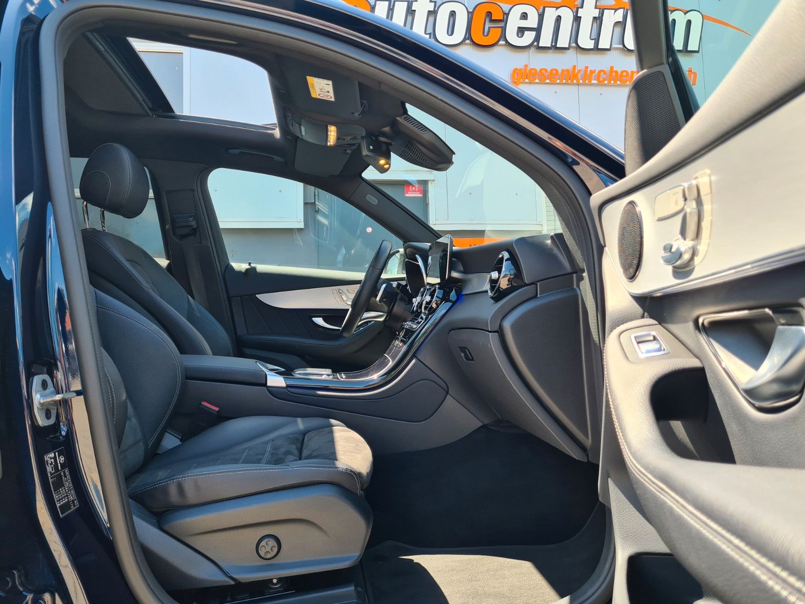 Mercedes-Benz GLC 300 4M AMG - Samsaru's Car Outlet