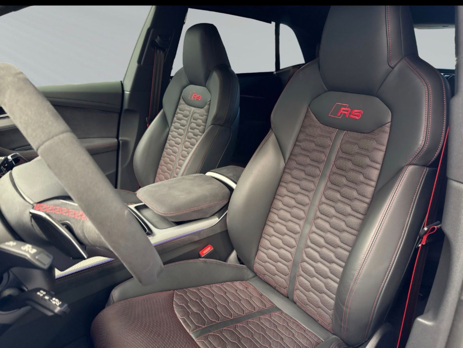 Audi RSQ8 Perf KERAMIK-ADVANCED FAHRWRK-PANO-UPE 197´