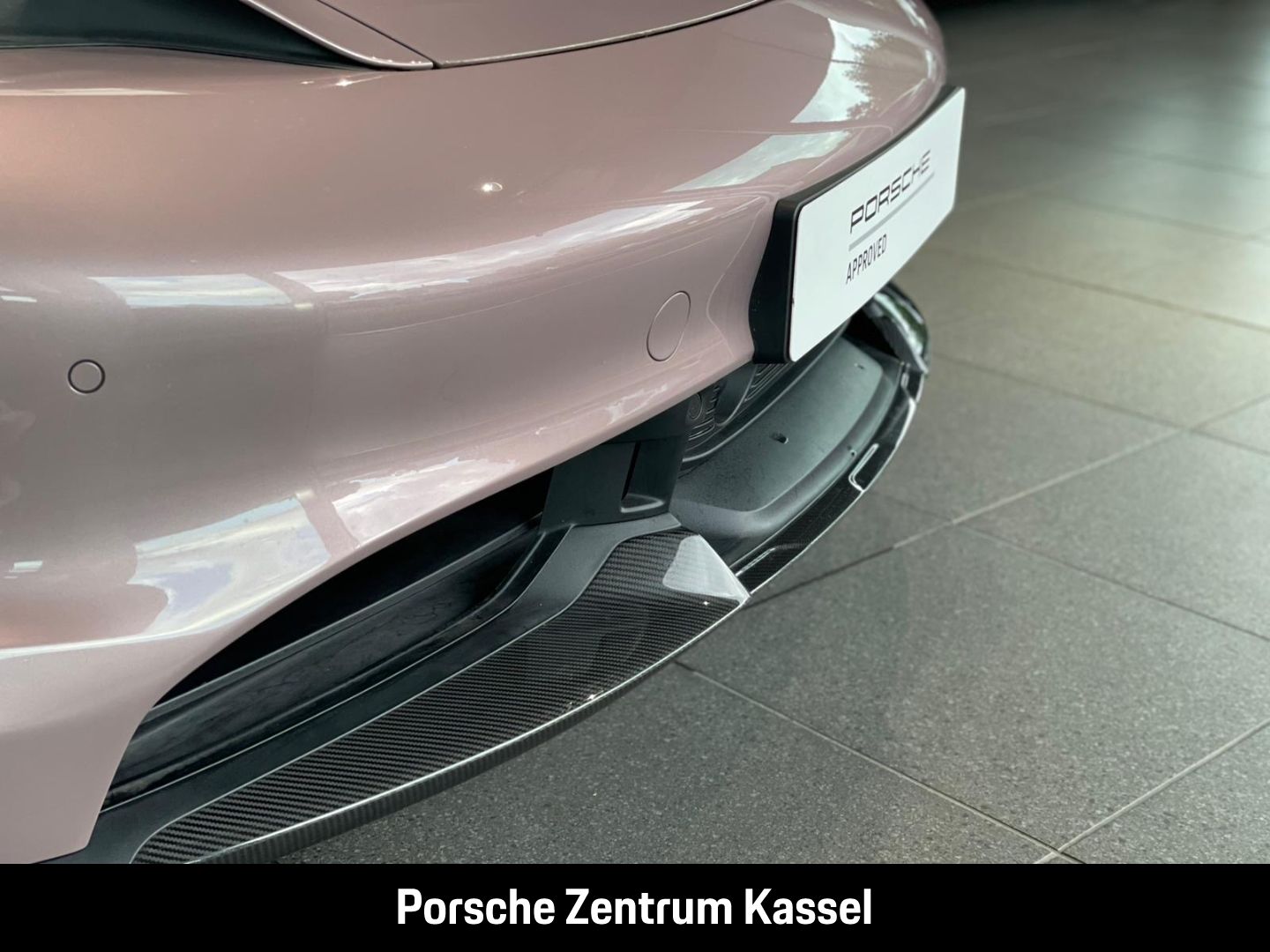 Porsche Taycan Turbo S Cross Turismo
