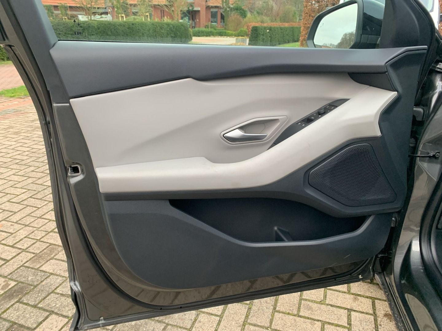 Ford Explorer RWD Extended Range HUD AHK-el. klappb.