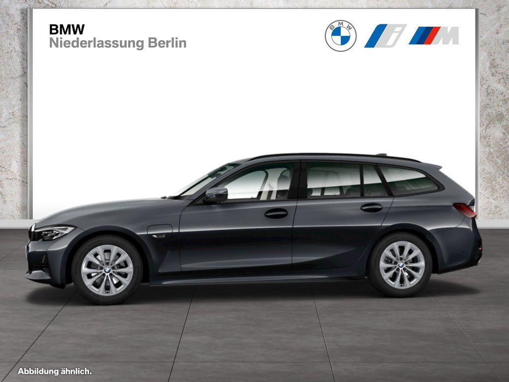 BMW 330e xDrive Touring - Samsaru's Car Outlet