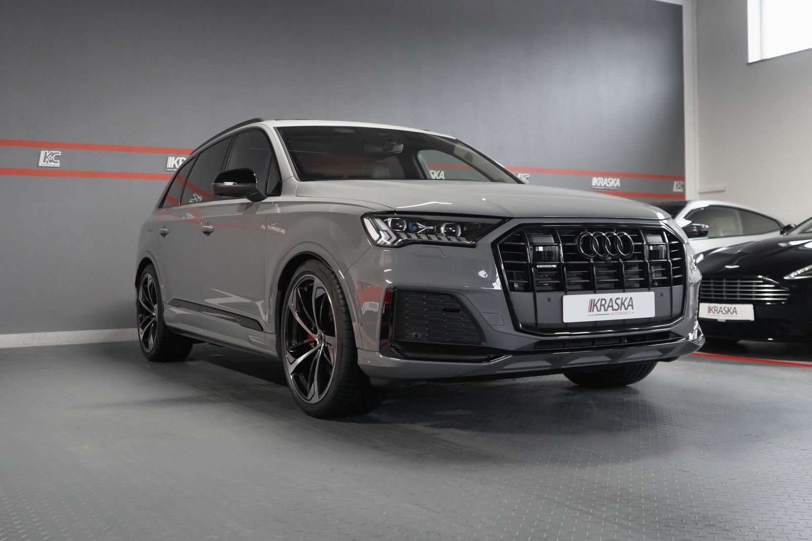 Audi Q7 50 TDI S-line competition AHK B&O PANO STHZ