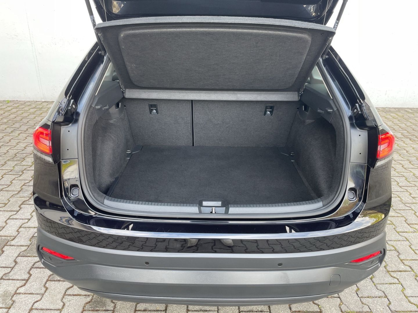 Volkswagen Taigo 1.0 TSI Life - Samsaru's Car Outlet