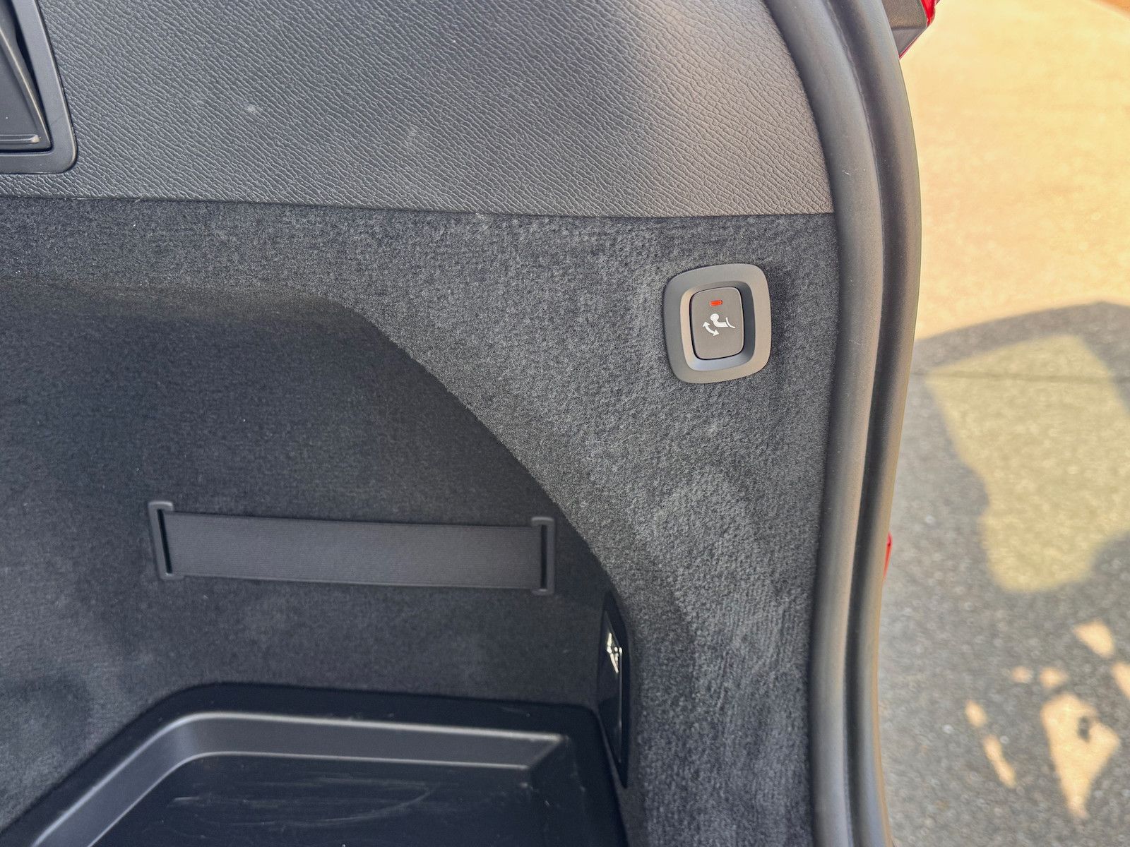 Volvo XC90 T8*Ultra Dark*NP 97.060*Recharge*AHK*Pano