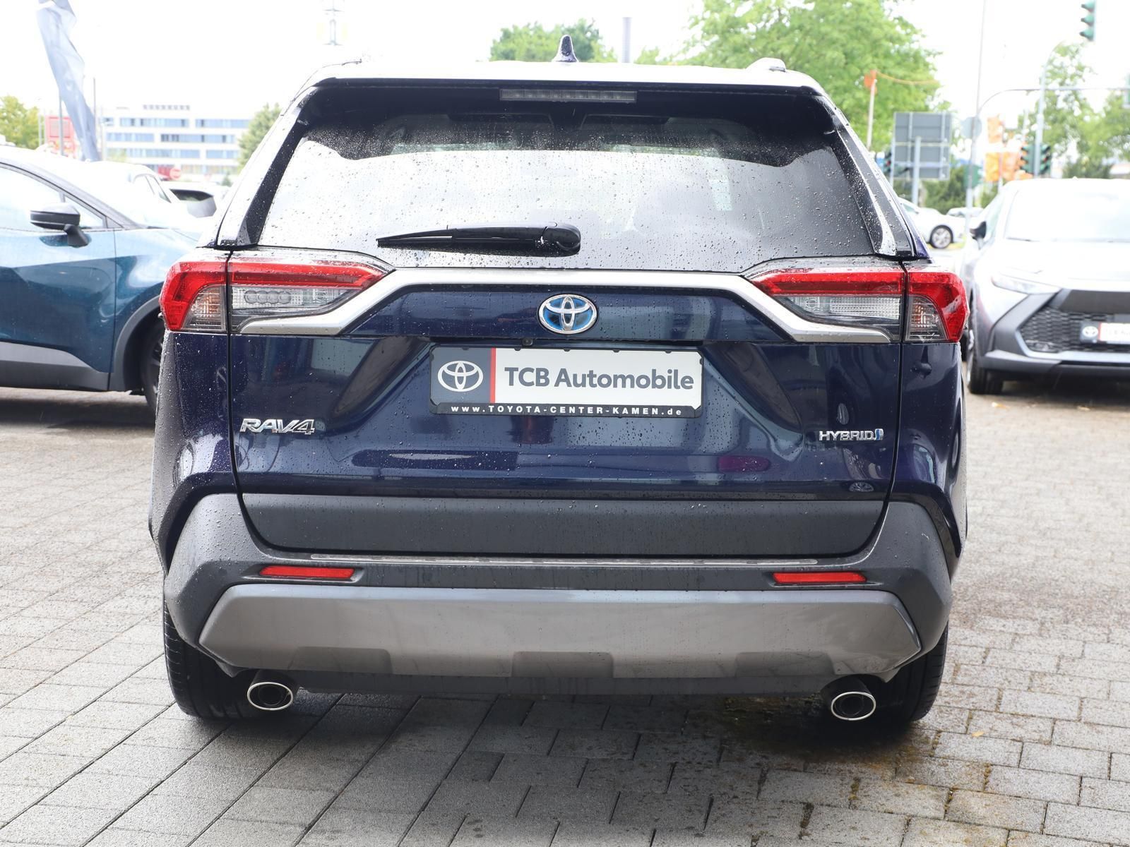 Toyota RAV 4 RAV4 2.5 VVT-i Hybrid Club 4x4 - Samsaru's Car Outlet
