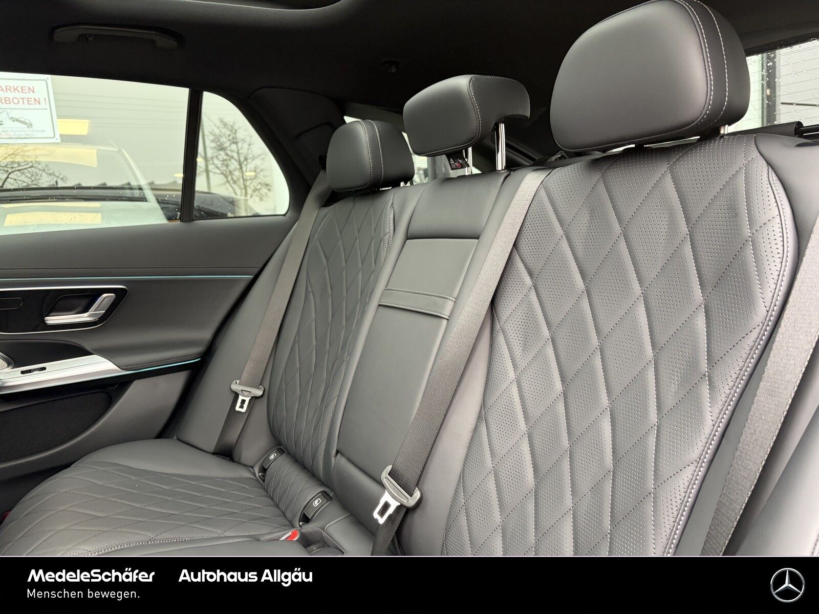 Mercedes-Benz E 450 d T 4M AMG Prem Air Superscr Pano AHK HUD
