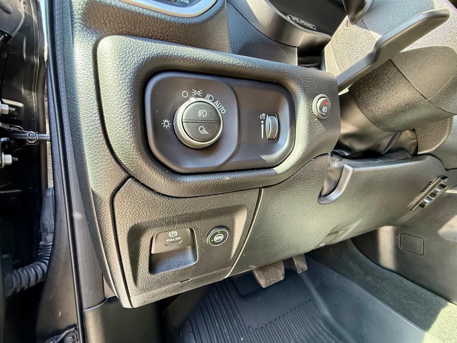 Dodge 3,6 E-TORQUE LEDER CREWCAB 4x4 GAS LPG