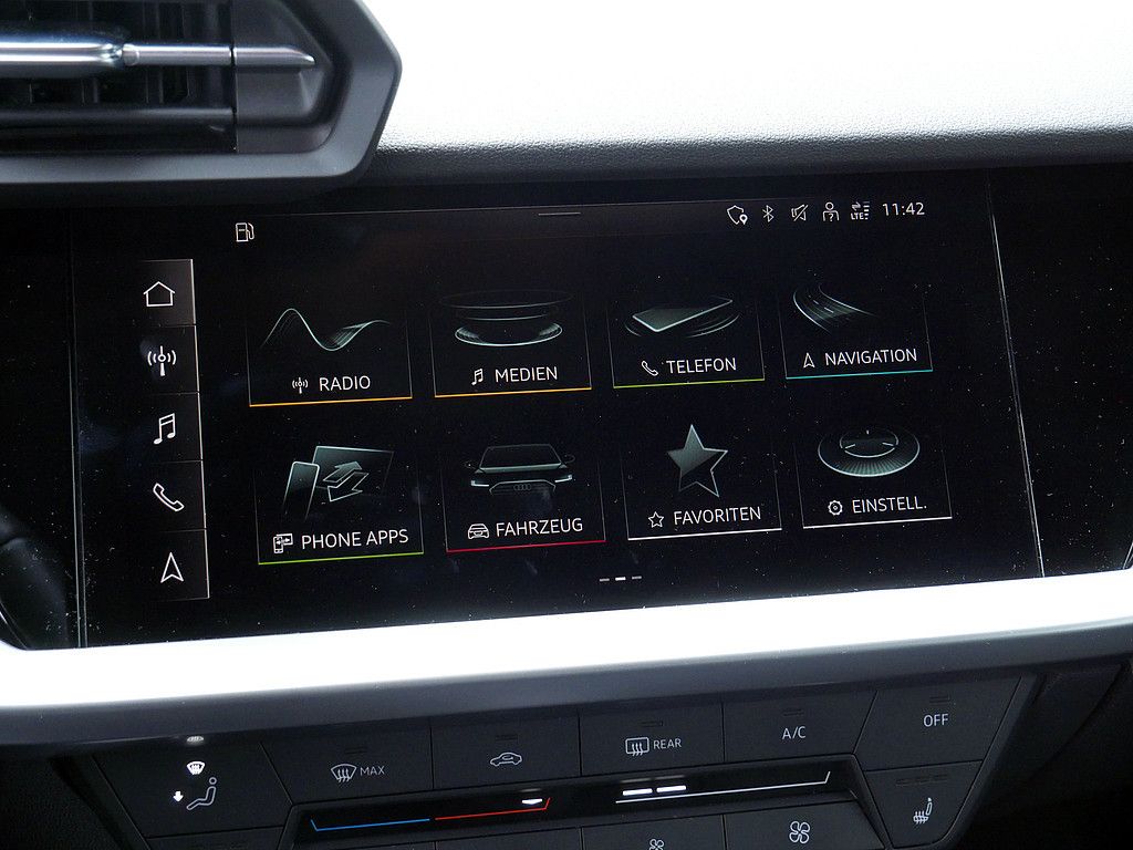 Audi A3 Sportback 35 TDI AHK+LED+NAVI+PDC+SHZG+FSE+BT