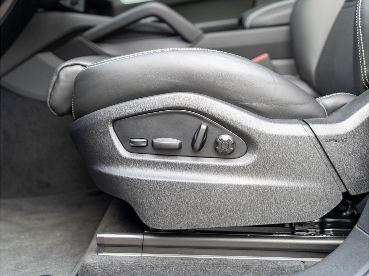 Porsche Cayenne E-Hybrid 22'', BOSE, Anhängerkupplung