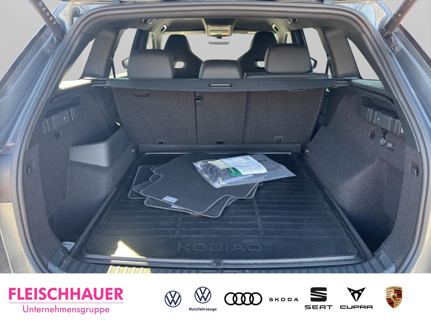 Skoda Kodiaq 2.0 TSI 4x4 RS Matrix+Navi+AHK+HUD+Kamera