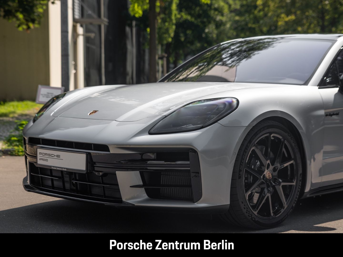 Porsche Panamera 4 E-Hybrid Massagesitze Burmester InnoD