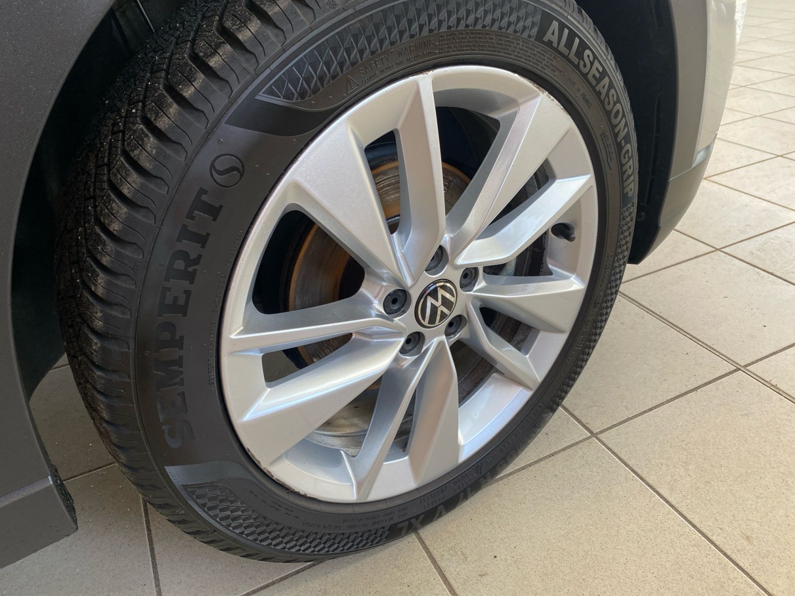 Volkswagen Taigo Move 1.5 TSI DSG - Samsaru's Car Outlet