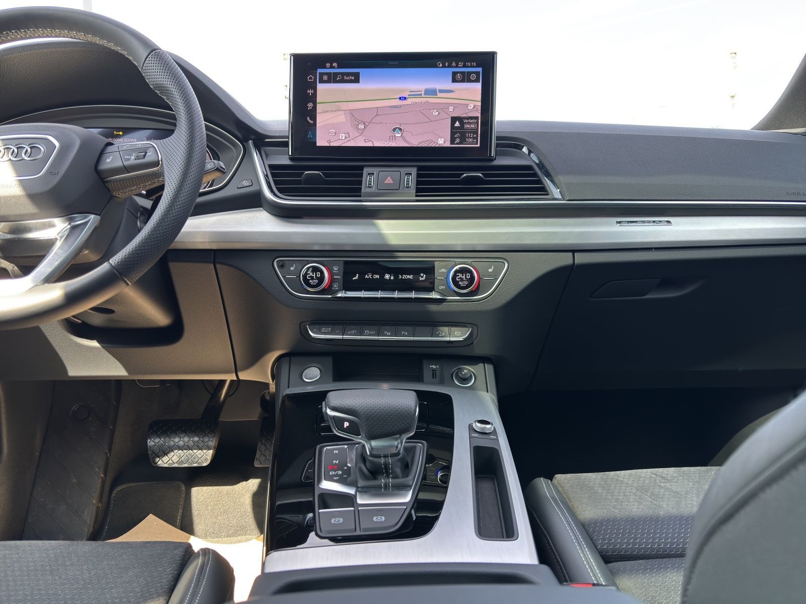 Audi Q5 55 TFSIe S-LINE*NAVI-PLUS*MATRIX*AHK*PANO*OPT